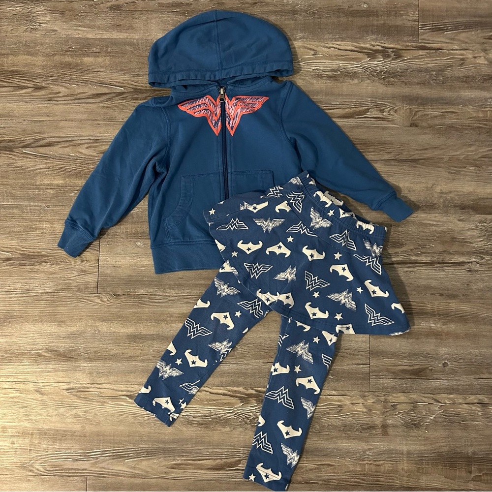 Hanna Andersson Wonder Woman Set - Size 4.